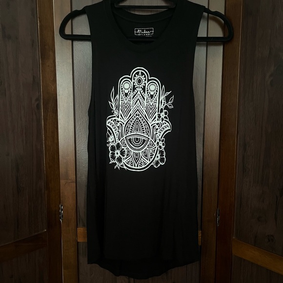 Mikasa Tops - Hamsa Hand Tank Top